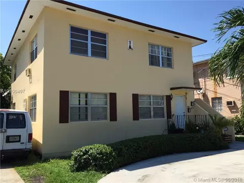 462 Beacom Blvd, Miami, FL 33135 photo 2