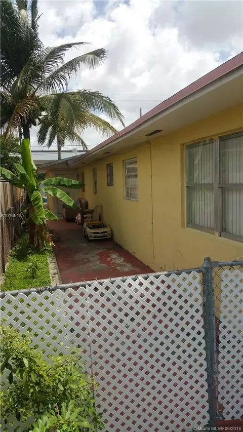 785 E 24th St, Hialeah, FL 33013 photo 4