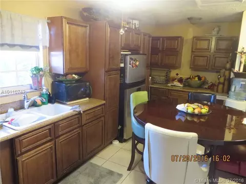 474 E 13th St, Hialeah, FL 33010 photo 13