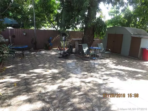 474 E 13th St, Hialeah, FL 33010 photo 2