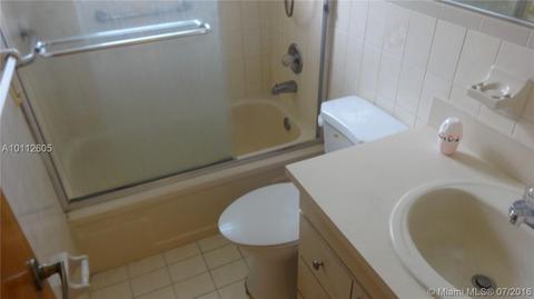 Undisclosed, Hialeah, FL 33012 photo 3