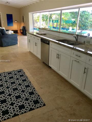 6045 Chapman Field Dr, Pinecrest, FL 33156 photo 12