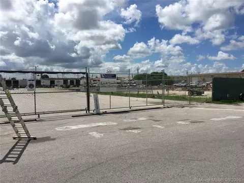 7755 W 4th Ave, Hialeah, FL 33014 photo 6