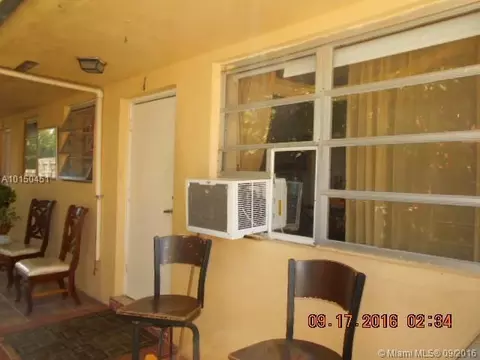 80 W 13th St, Hialeah, FL 33010 photo 2