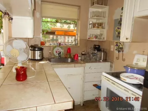80 W 13th St, Hialeah, FL 33010 photo 8