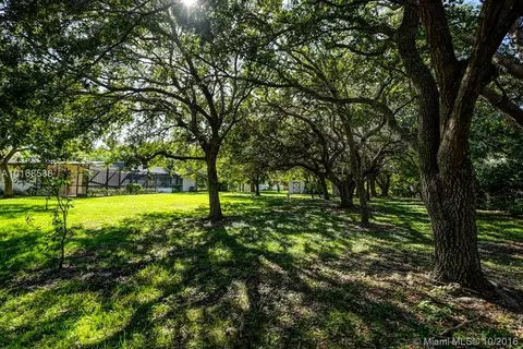 7915 SW 128th St, Miami, FL 33156 photo 11
