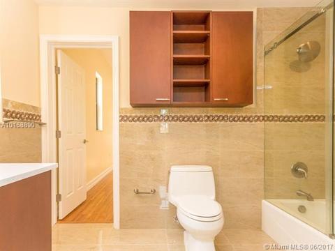 301 Deer Run, Miami Springs, FL 33166 photo 22