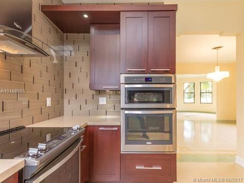 301 Deer Run, Miami Springs, FL 33166 photo 16
