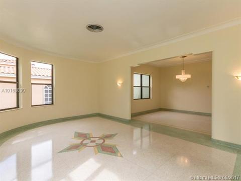 301 Deer Run, Miami Springs, FL 33166 photo 11