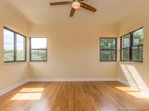 301 Deer Run, Miami Springs, FL 33166 photo 30