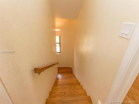 301 Deer Run, Miami Springs, FL 33166 photo 31