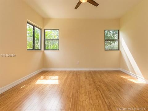 301 Deer Run, Miami Springs, FL 33166 photo 20