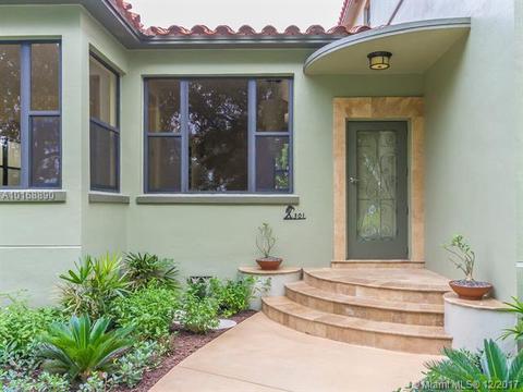 301 Deer Run, Miami Springs, FL 33166 photo 4