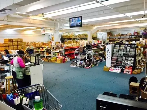 2401 NW 5th Ave, Miami, FL 33127 photo 3