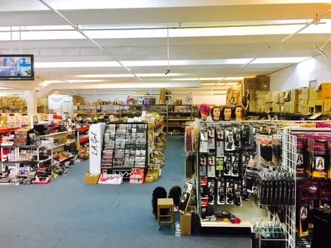 2401 NW 5th Ave, Miami, FL 33127 photo 2