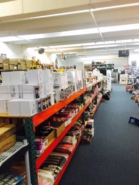 2401 NW 5th Ave, Miami, FL 33127 photo 9