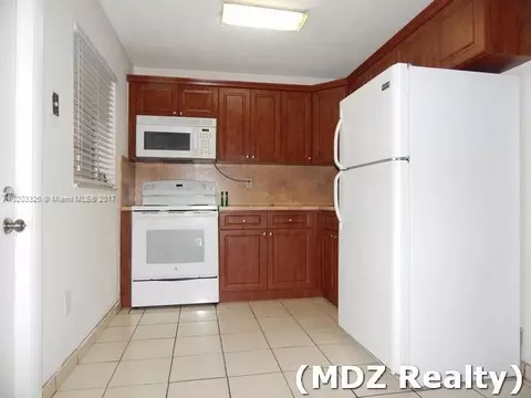 410 E 40th St, Hialeah, FL 33013 photo 17