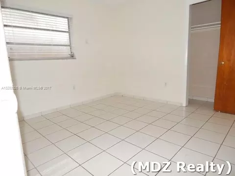 410 E 40th St, Hialeah, FL 33013 photo 19