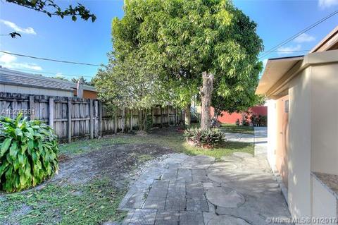 1229 W 76th St, Hialeah, FL 33014 photo 15