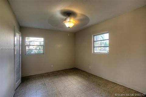 1229 W 76th St, Hialeah, FL 33014 photo 13