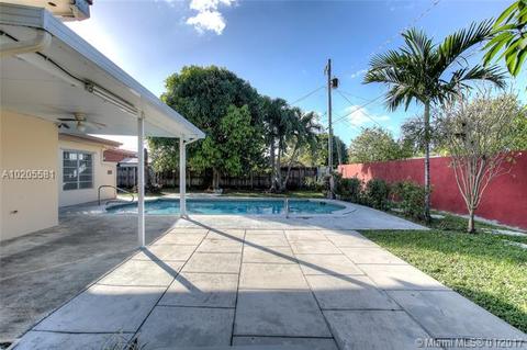 1229 W 76th St, Hialeah, FL 33014 photo 8