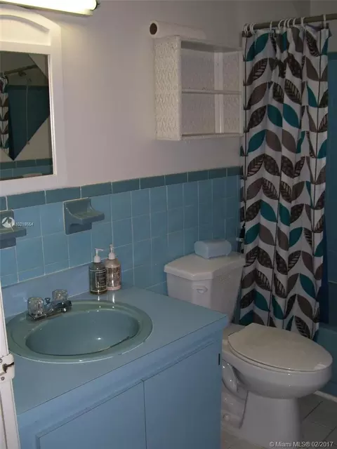 57 W 24th St, Hialeah, FL 33010 photo 8
