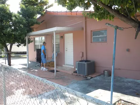 196 E 8th St, Hialeah, FL 33010 photo 15