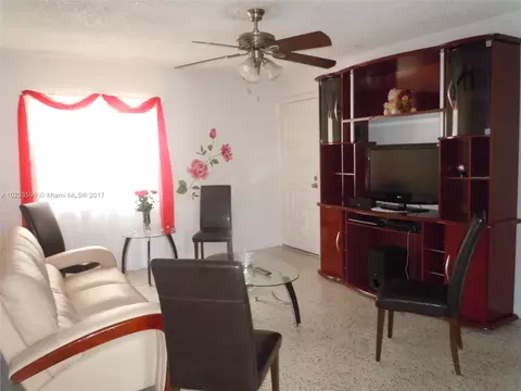 196 E 8th St, Hialeah, FL 33010 photo 17