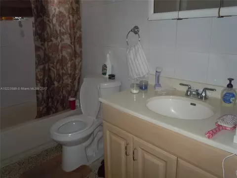 196 E 8th St, Hialeah, FL 33010 photo 22