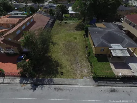 336 E 6th St, Hialeah, FL 33010 photo 1