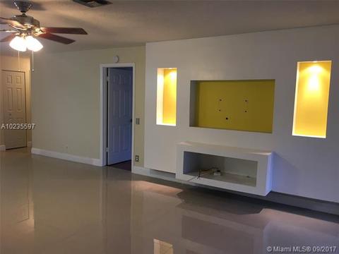 214 W Laurel Dr #1305, Margate, FL 33063 photo 5