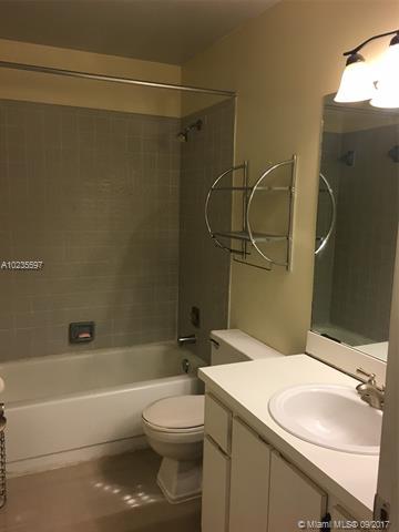 214 W Laurel Dr #1305, Margate, FL 33063 photo 12