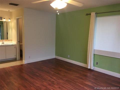 214 W Laurel Dr #1305, Margate, FL 33063 photo 10