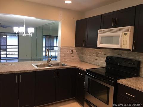 214 W Laurel Dr #1305, Margate, FL 33063 photo 1