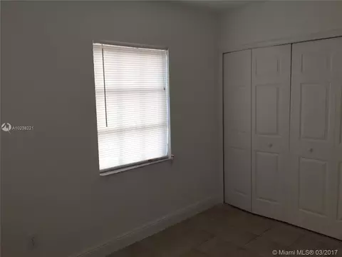 541 E 38th St, Hialeah, FL 33013 photo 13