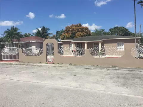 541 E 38th St, Hialeah, FL 33013 photo 1
