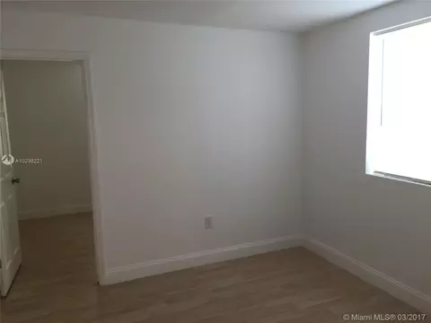 541 E 38th St, Hialeah, FL 33013 photo 24