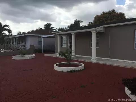 541 E 38th St, Hialeah, FL 33013 photo 2