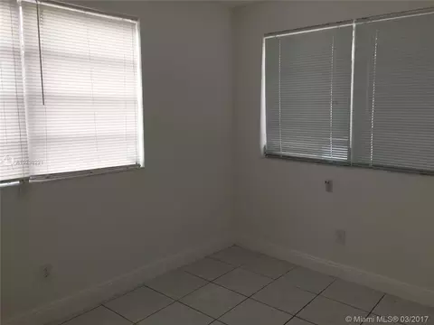 541 E 38th St, Hialeah, FL 33013 photo 10