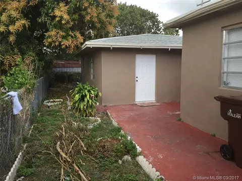 541 E 38th St, Hialeah, FL 33013 photo 15