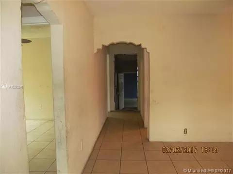 80 NE 68th Ter, Miami, FL 33138 photo 3