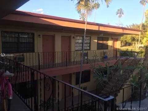 2350 Palm Ave, Hialeah, FL 33010 photo 2