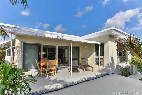 9417 Bay Dr, Surfside, FL 33154 photo 2