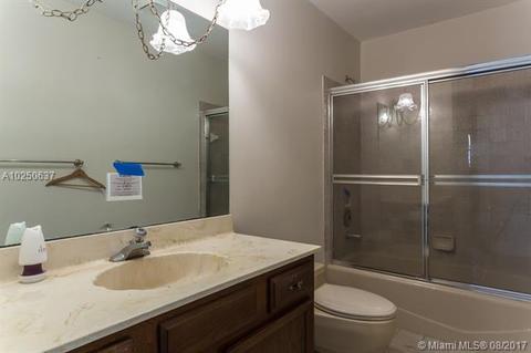2921 NE 48th St, Lighthouse Point, FL 33064 photo 9