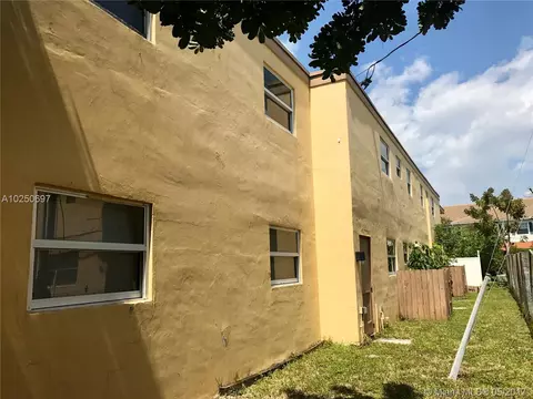 260 SW 8th St, Pompano Beach, FL 33060 photo 5