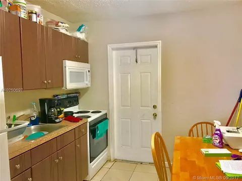 260 SW 8th St, Pompano Beach, FL 33060 photo 7