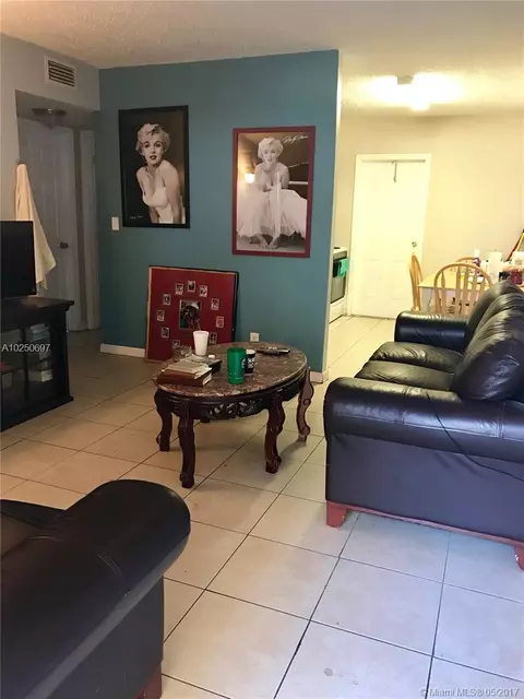 260 SW 8th St, Pompano Beach, FL 33060 photo 6