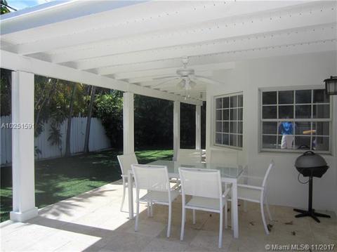 560 Warren Ln, Key Biscayne, FL 33149 photo 10