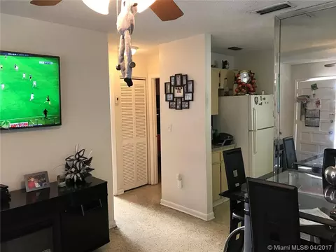 721 SE 8th St, Hialeah, FL 33010 photo 7