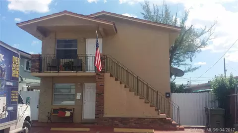 428 E 13th St, Hialeah, FL 33010 photo 1